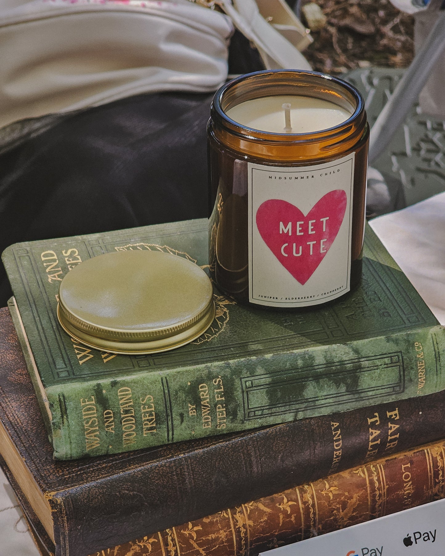 Meet Cute Candle