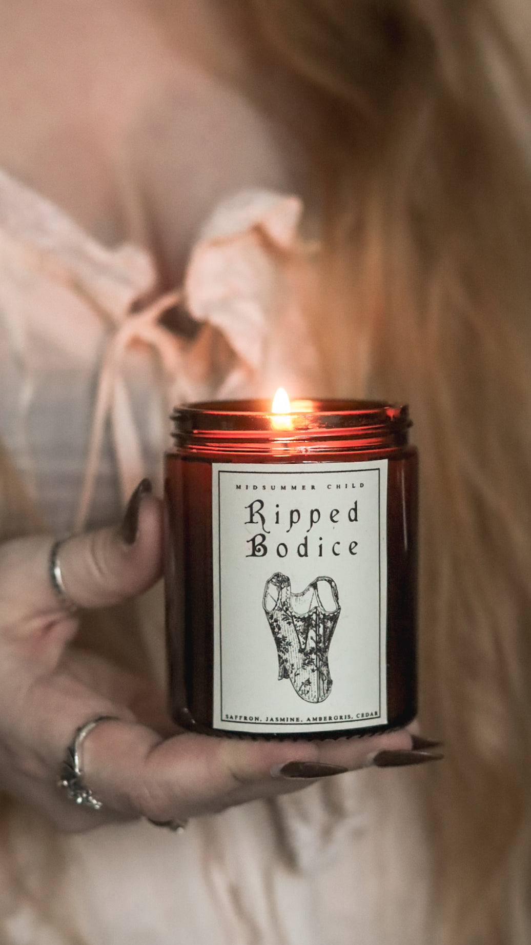 Ripped Bodice Candle